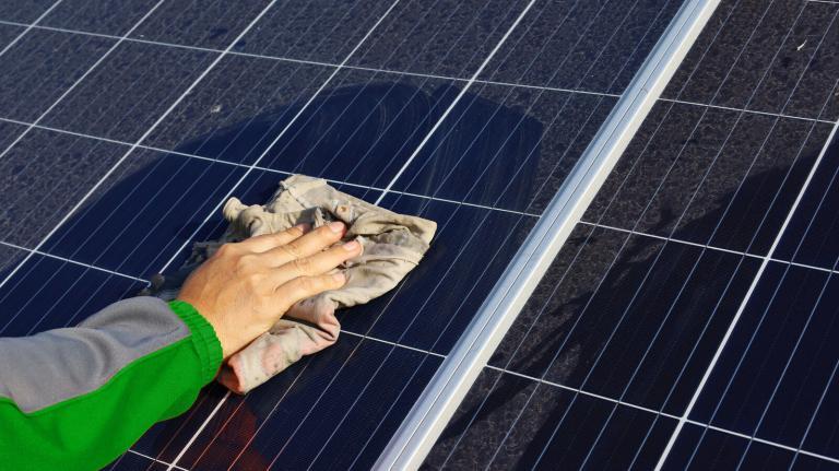 Solar- & Photovoltaik-Reinigung